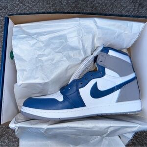 Jordan 1 ‘True blue’ Brand new .